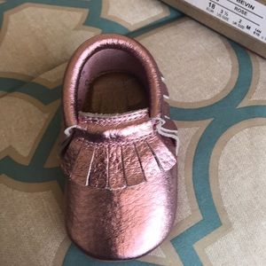 Girls shoes